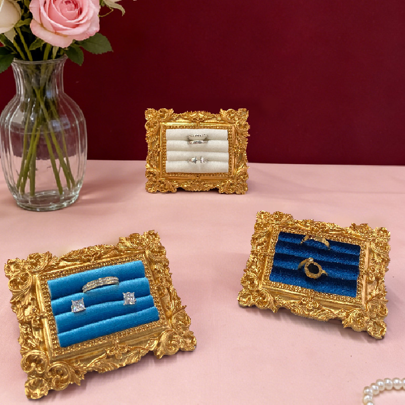 Vintage Picture Frame Ring Dis - Body Jewelry Display ulasan dan harga